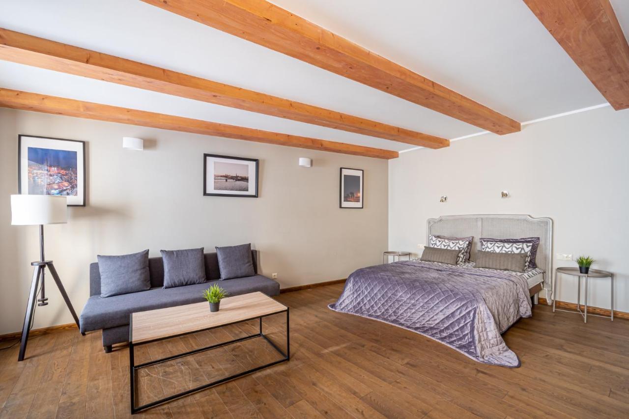 Enjoy Old Town Vibes In 1716 Laipu Residence With 4 Stylish Apartments And 1 Penthouse 里加 外观 照片