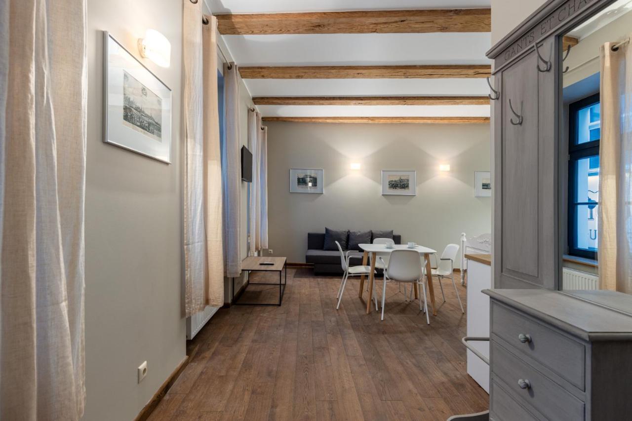 Enjoy Old Town Vibes In 1716 Laipu Residence With 4 Stylish Apartments And 1 Penthouse 里加 外观 照片