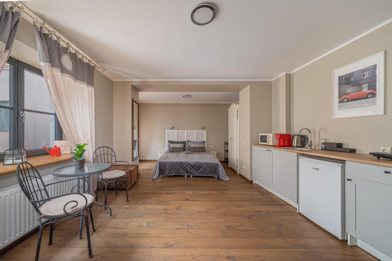 Enjoy Old Town Vibes In 1716 Laipu Residence With 4 Stylish Apartments And 1 Penthouse 里加 外观 照片
